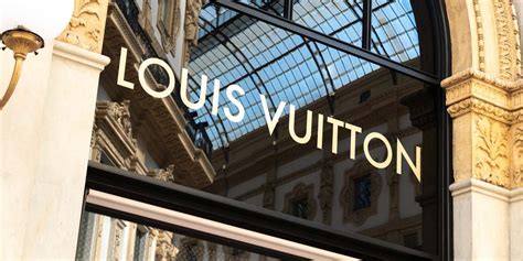 louis vuitton lavora con noi candidatura spontanea|lvmh offerte lavoro.